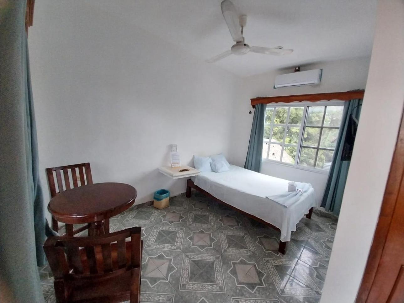 Hotel Maria Jose Felipe Carrillo Puerto Eksteriør billede
